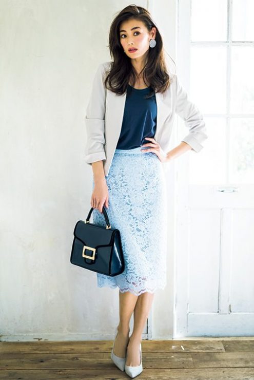 藍白穿搭　優雅 